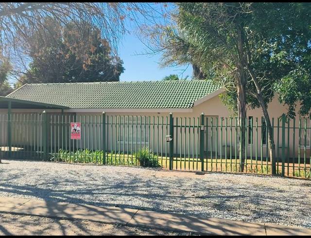 BUSINESS FOR SALE IN ELARDUSPARK